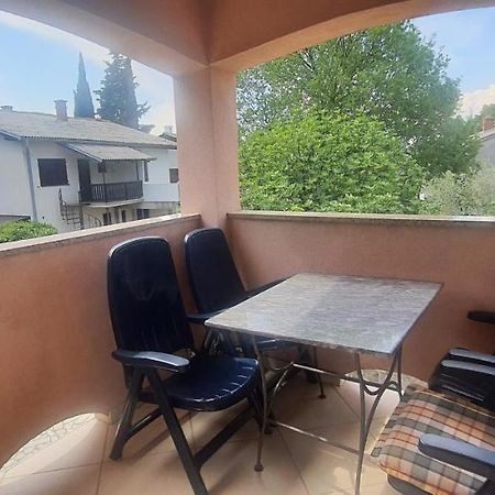 Apartments Ivanka G Malinska Exterior foto